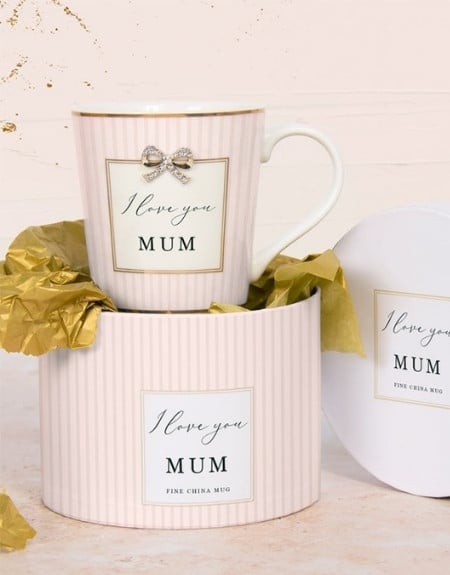 Mugs and cups 